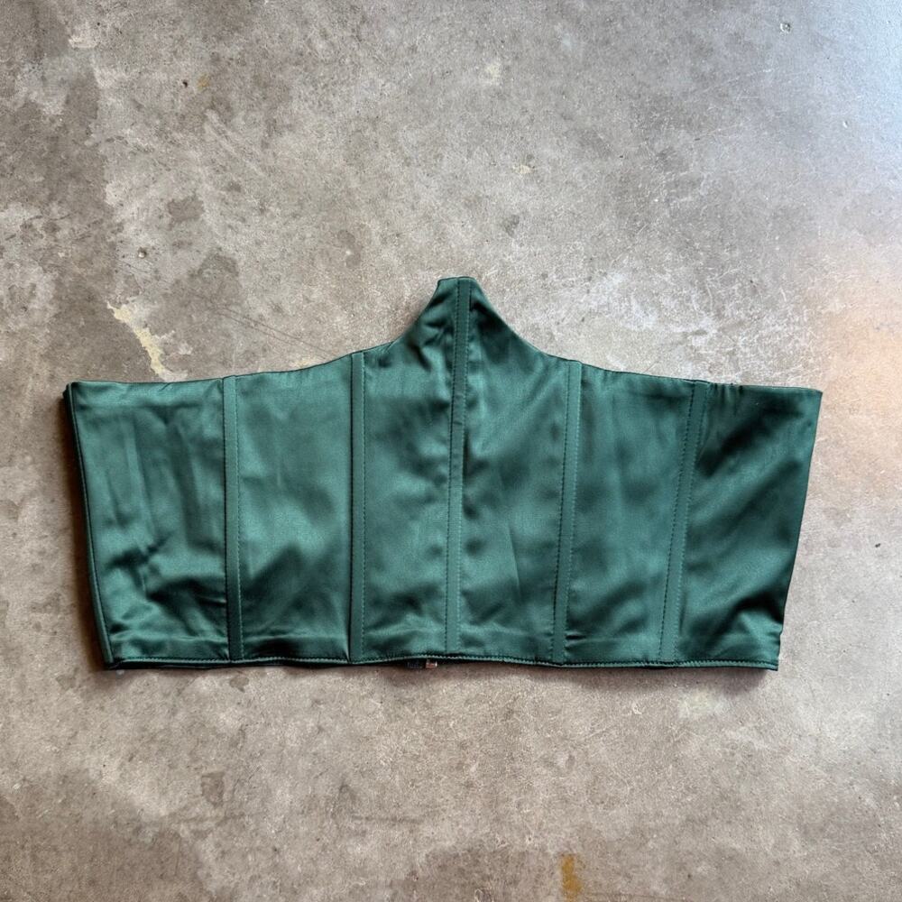 HEIRESS NWT Emerald Green Satin Under Bust Corset Size M